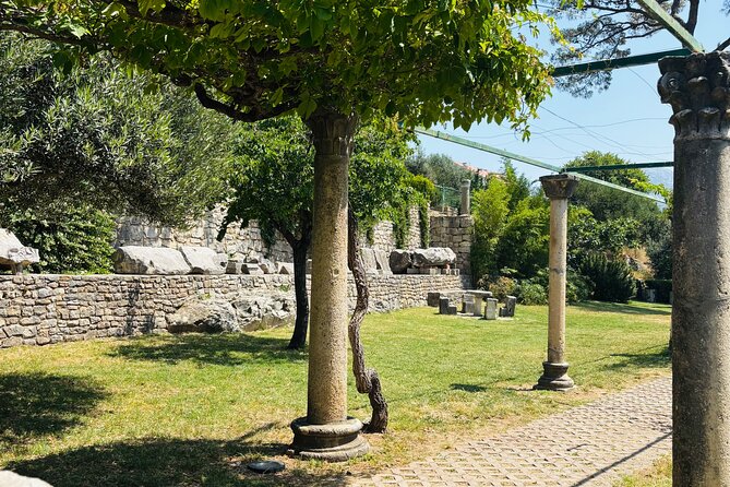 2 Day Pass with Sightseeing Bus - Salona ruins as the Roman highlight: a taste, not a long archaeology day