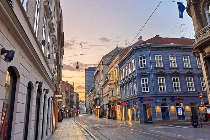 2-Hour Private Walking Tour of Zagreb - Teatre Nacional Croata: starting with national culture