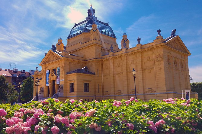 2-Hour Private Walking Tour of Zagreb - Gornji Grad (Upper Town): the 45-minute old-city core