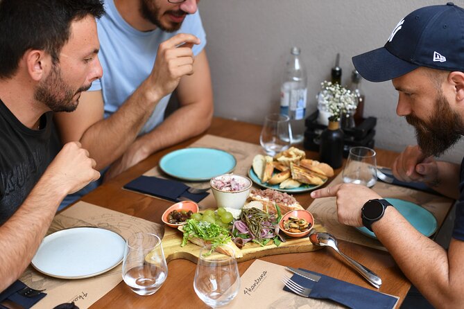 3-Hour Zadar Food Tasting Tour - Municipal court of Zadar: a real-world wine tasting