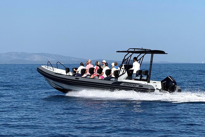 3 Islands Speedboat Tour: Golden Horn, Blue Lagoon & Jelsa Town - Blue Lagoon Named Stop and Two Secluded Bay Swims: The Water Break You’ll Remember