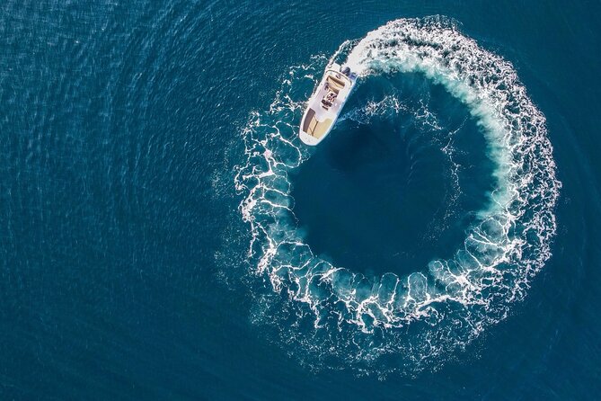 4-hour private boat tour: Discover the beauties of Istria - Crna Punta Sea Cave: a natural stop that keeps the day exciting
