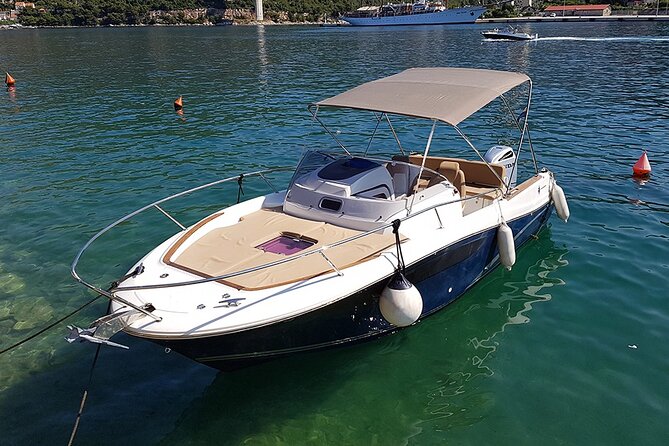 4h / 6h / 8h Elaphite Islands Tour with 7.5m/24FT SunDeck Boat - The 7.5m SunDeck boat: small enough to feel private, big enough to relax