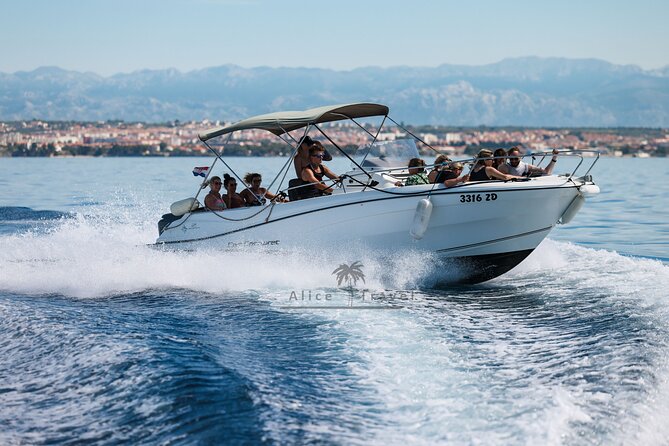 Adrenaline Adventure on Speedboat with 3 stops and Snorkeling - Where You Meet in Zadar, and How Not to Lose Time