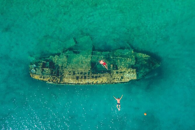Adriatica Tour ( Blue Lagoon and Solta) from Trogir or Split - What’s included on board, and why it helps your day