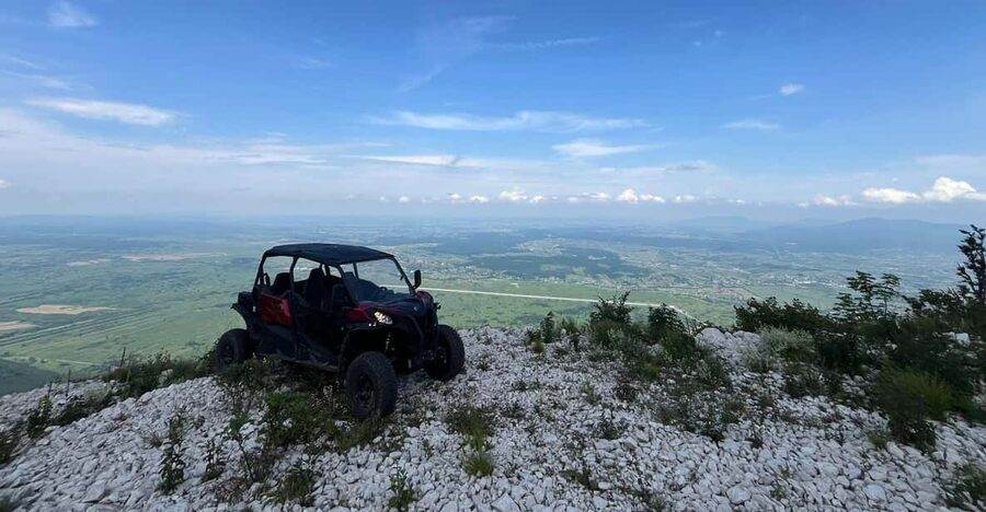 Adventure Trail Buggy Tours - The Can-Am 1000 setup: why it matters on bumpy terrain