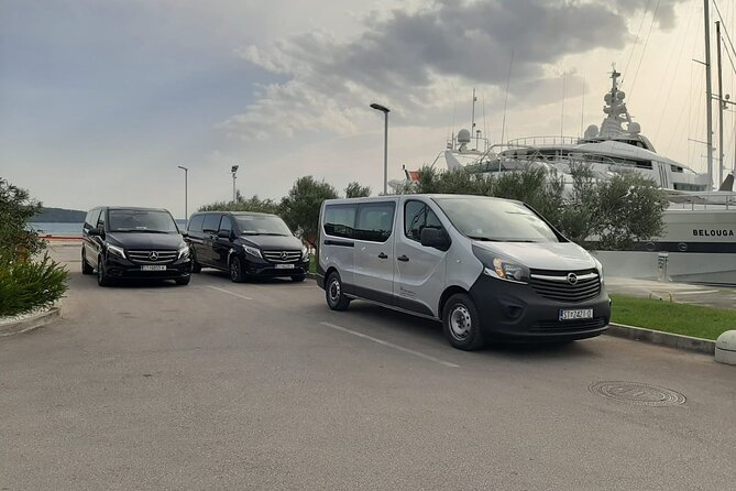 Airport shuttle - The price: $60.21 per group up to 8, and what that means