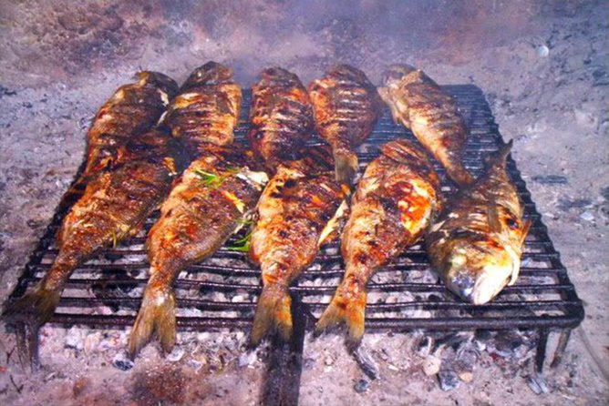All-inclusive Gastro Blue Cave Tour from Split - Boat Comfort and Practical Extras That Make or Break a Sea Day