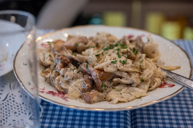 Authentic Croatian Food & Heritage Walk in a Small Group - Cathedral of Zagreb to štrukli, the savory-to-sweet arc