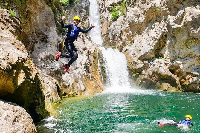 Basic Canyoning on Cetina River from Split or Zadvarje - Stop 1: Cetina River, where the action keeps switching
