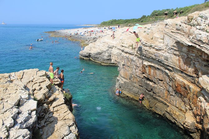 Bike Experience through Kamenjak - Why this itinerary works better than a straight coast ride