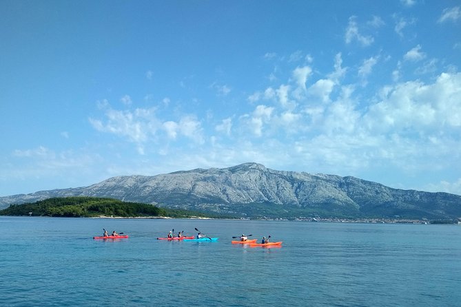Bits of History - Half day kayak Tour with Wine delight - Paddle time to Otok Badija: history you can reach by sea