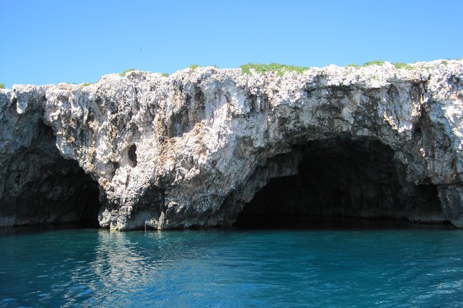 Blue and Green Cave private speed boat tour - Green Cave: swim and snorkel in a bright, enclosed space