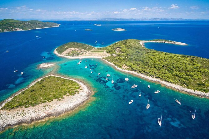 Blue and Green Cave Speedboat Excursion from Hvar Town - Stiniva Cove on Vis: a fast stop that feels like a reward