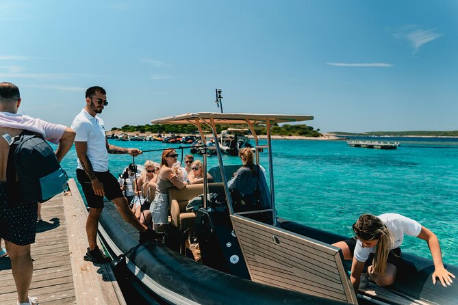 Blue Cave & 6 Islands Speedboat Tour From Split or Podstrana - Meeting in Split, check-in timing, and how to start smoothly