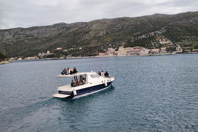 Blue Cave and caves Discovery Dubrovnik - Group Tour by Boat - Koločep Island Green Cave and Three Canyon Caves