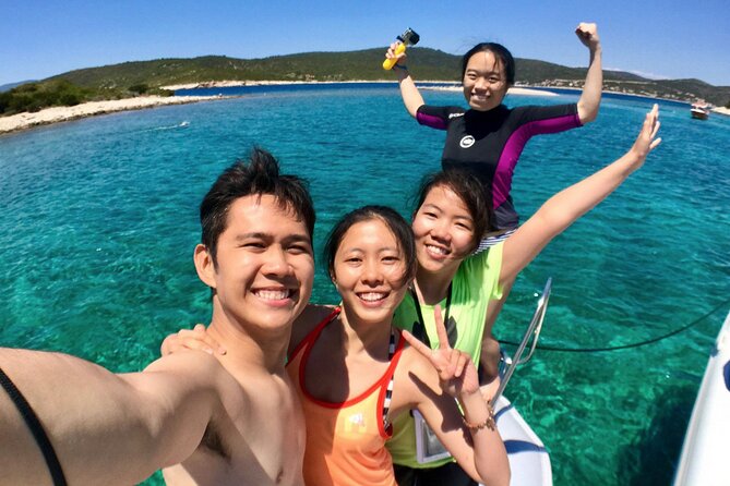 Blue Cave and Hvar 5 Islands full-day Speedboat Tour from Split - Pakleni Islands and Palmižana Bay: lunch plus a scenic island pass
