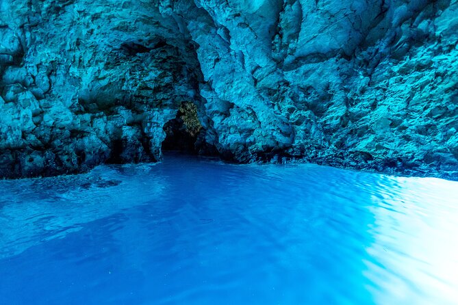 Blue Cave and Hvar 5 Islands speedboat tour | from Split&Trogir - Timing: What an 11-Hour Day Feels Like