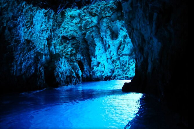 Blue Cave and Hvar island - five island tour from Split - Key highlights worth showing up for