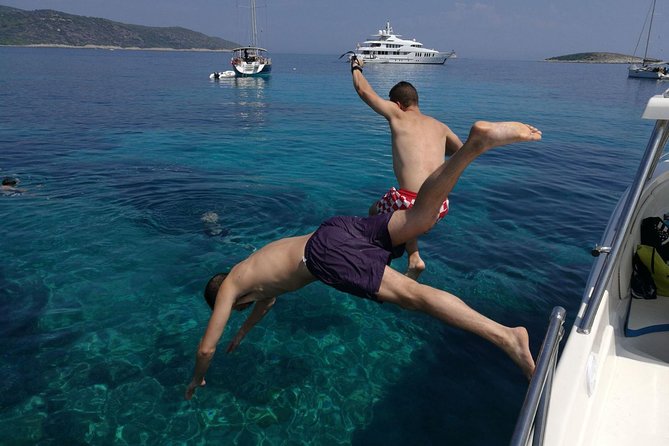 Blue Cave and Hvar island - five island tour from Split - A full-day boat tour from Split, built for sea views