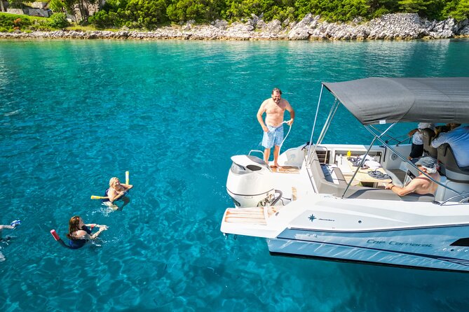 Blue Cave and Šunj Beach Speedboat Tour from Dubrovnik - Stop 3, Blue Cave near Koločep: managing expectations and catching the color