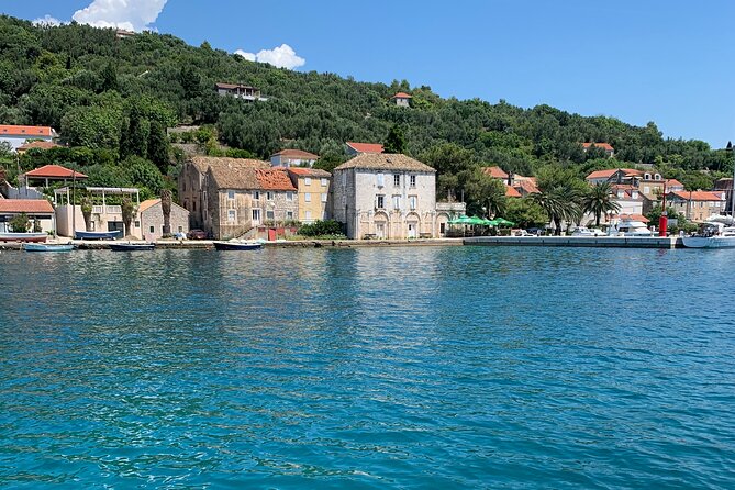 Blue Cave & Caves Small Group Tour – Dubrovnik’s Hidden Coastline - Snorkeling gear, drinks, and music that stays friendly