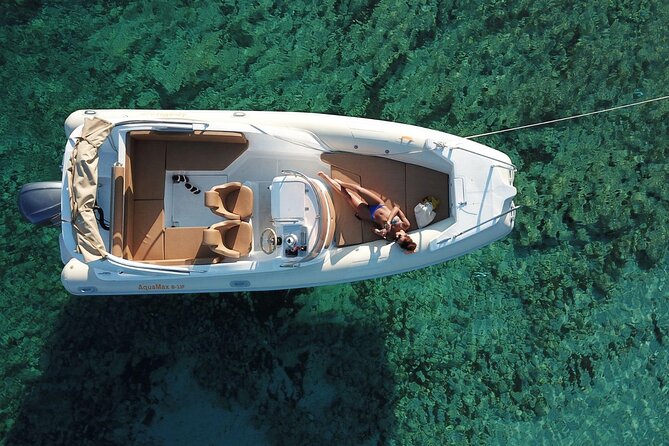 Blue cave group tour with swimming and snorkelling from Hvar - Palmizana Bay and Pakleni islands, lunch and beach-bar time