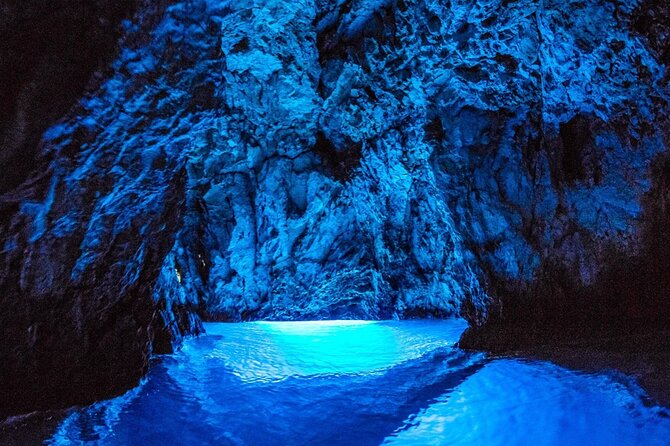 Blue cave group tour with swimming and snorkelling from Hvar - Timing, meeting point, and why early matters