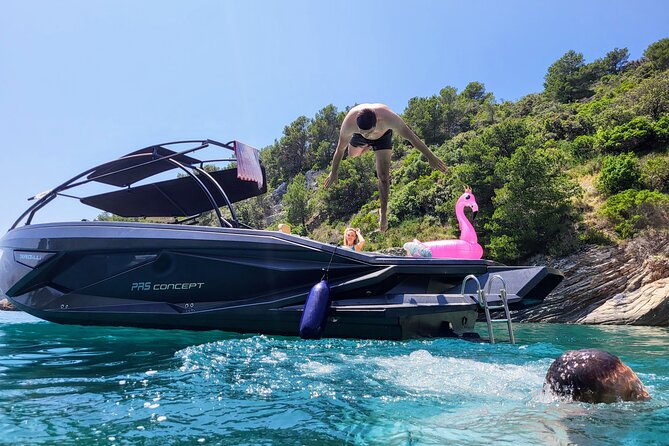 Blue Cave & Hvar, 5 Islands Speedboat with Luxury Seats in Shade - A Shaded, Small-Group Speedboat That Actually Feels Personal
