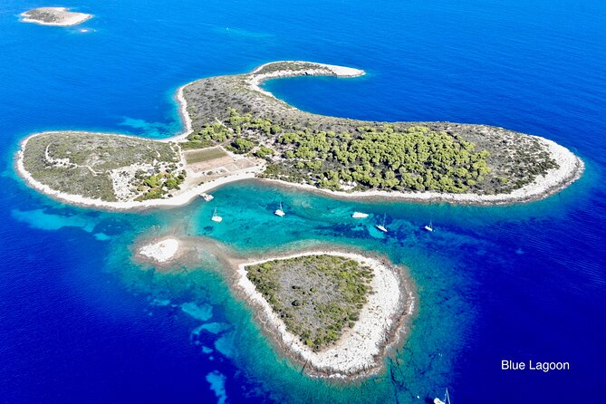 Blue cave, Mama Mia and Hvar, 5 island speedboat tour from Trogir - Getting on the boat in Trogir: where to meet and what to prepare
