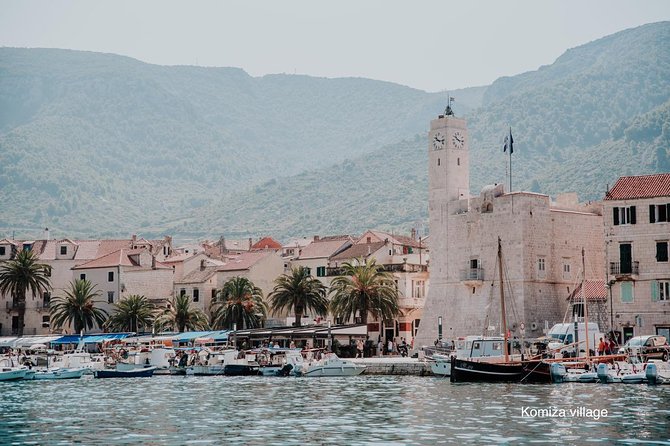 Blue cave, Mamma Mia and Hvar, 5 islands speedboat tour - Budikovac and Pakleni: snorkeling lagoons, with season-based swaps