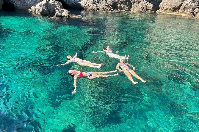 BLUE CAVE private speedboat tour with drinks - Private Speedboat to Kolocep and Lopud: The Basic Idea