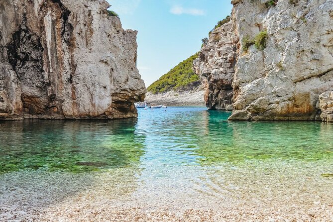Blue & Green Cave Vis Island and Pakleni Islands Private Day Trip from Hvar - Stiniva Cove: Cliff-Framed Beauty and a Beach You’ll Remember