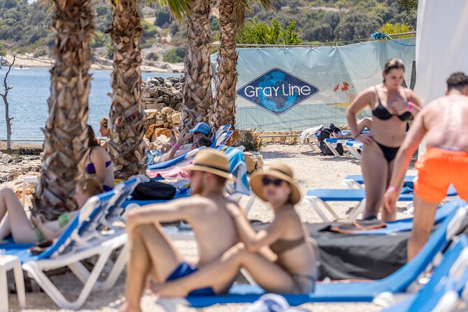 Blue Lagoon & 3 Islands Cruise with Lunch from Split - The boat experience: built for sea time, not long speeches