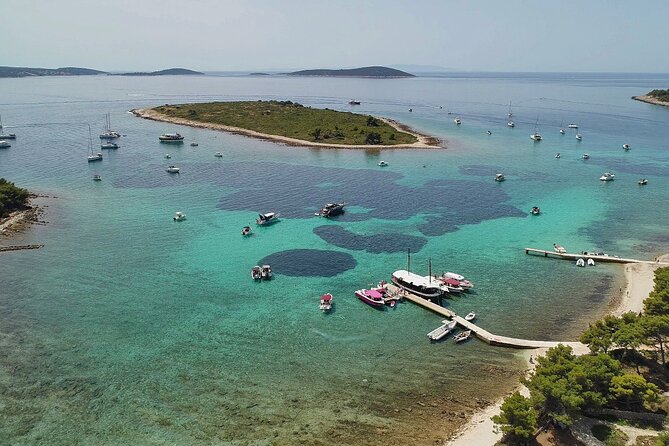 Blue Lagoon and 3 Islands Speedboat Tour from Trogir - Blue Lagoon and Krknjasi Bay: the clear-water anchor stop