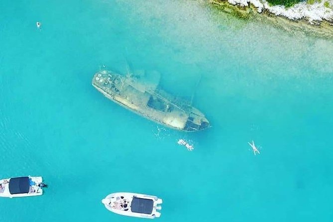 Blue Lagoon and Solta Island from Split-Private Tour - Maslinica on Šolta: castle views and a real village pause