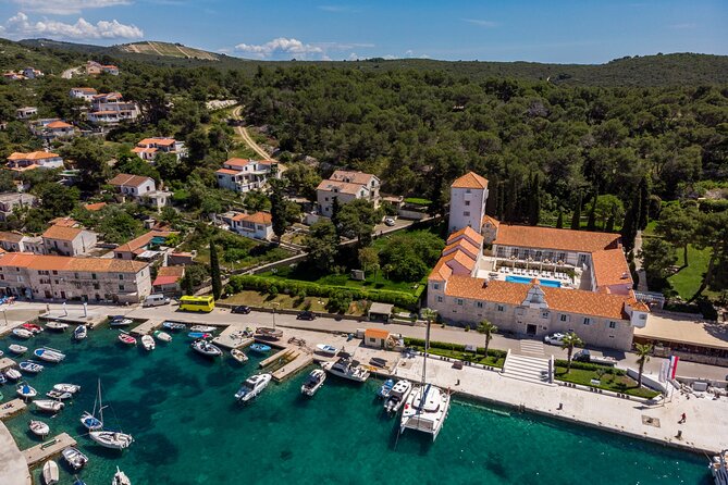 Blue Lagoon and Šolta Island Private Speedboat Tour - Who Should Book This Private Blue Lagoon and Šolta Tour