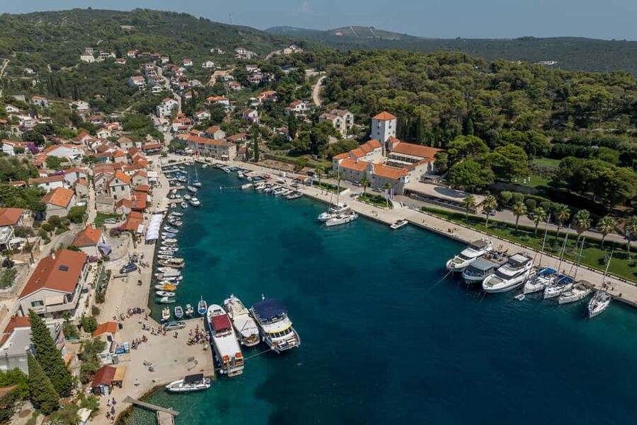 Blue Lagoon & Islands Day Cruise from Split with Lunch - What to Pack: Sun Hat, Water Shoes, and a Warm Layer