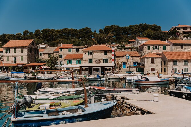 Blue Lagoon & Maslinica half day tour from Trogir - A half-day from Trogir with two stops in one smooth rhythm