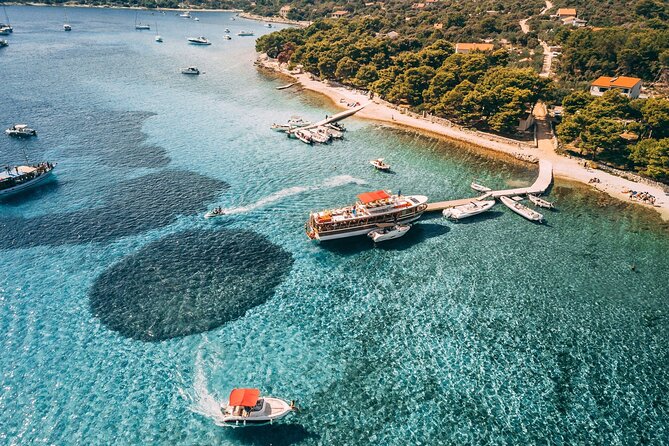 Blue Lagoon & Šolta Island from Trogir LUNCH & DRINKS INCLUDED - The boat experience: cleanliness, comfort, and what’s included