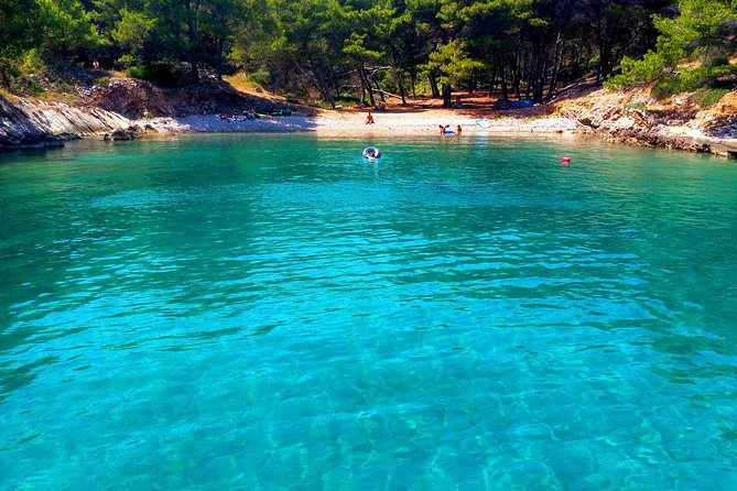 Blue Lagoon & three islands: 5 hours half day relax tour - Veliki Drvenik and Solionska Beach: Quiet Water Time