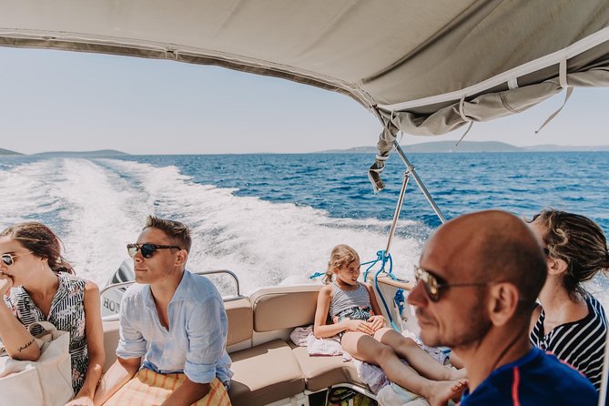 Blue Lagoon & Wine tasting - 3 islands tour - Solta Calm Down Time: Necujam Fishermen Village