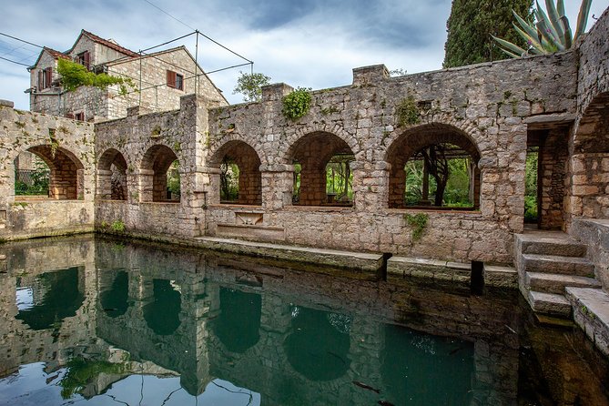 Brac, Hvar, & Solta Day Trip: Snorkeling, Wine & Lunch from Split - Speedboat Morning From Split to Brac North Shore