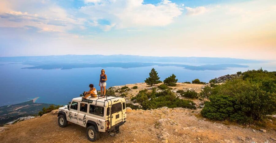 Brač: Island Exploration Tour by Four-Wheel Drive Jeep - Milna Lunch at a Family Winery and Farm on the Hills