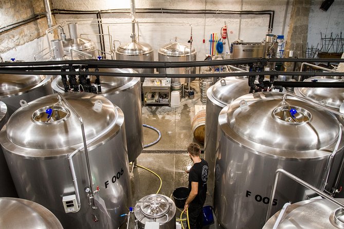 Brewery Tour with Food included - Meeting point on Obala Ivana Pavla II: timing without stress