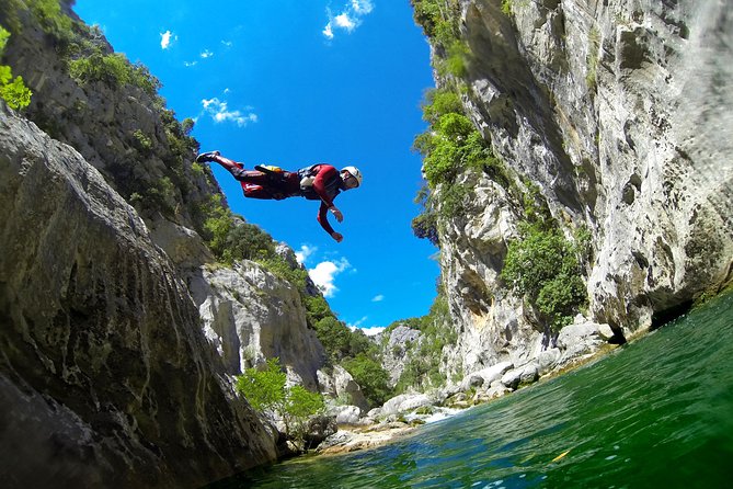 Canyoning basic on Cetina river from Omiš - The water level reality check for basic canyoning