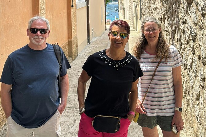 Cavtat Old Town: Exploration Game and Tour - How the Questo app game actually plays out in Cavtat