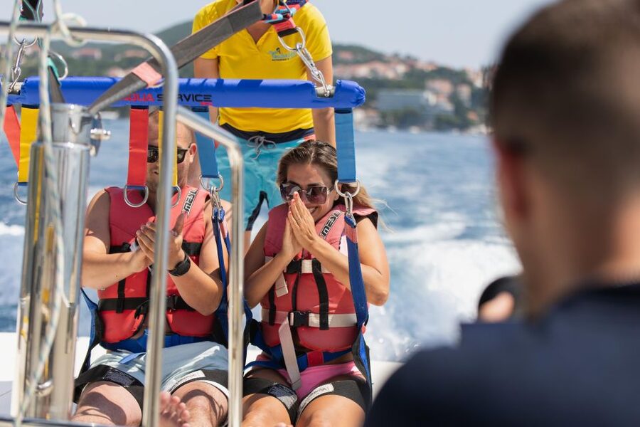 Cavtat: Parasailing - Heading to Gabriel Watersports Cavtat for Your Briefing