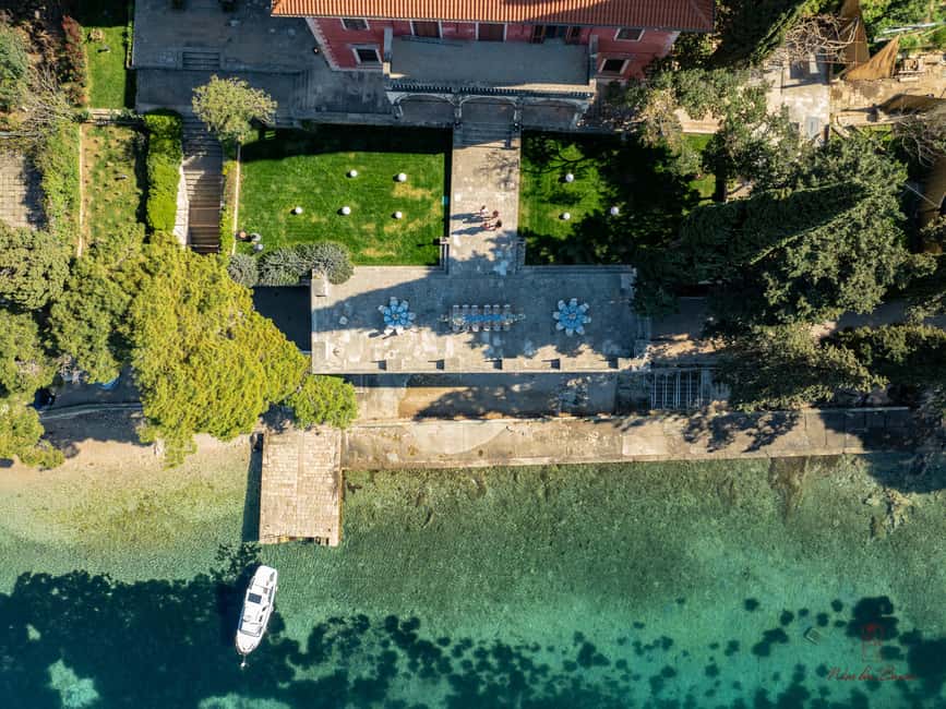 Cavtat Wine Experience: Tasting at Wine Bar Banac - Professional waiters and an English-guided flow