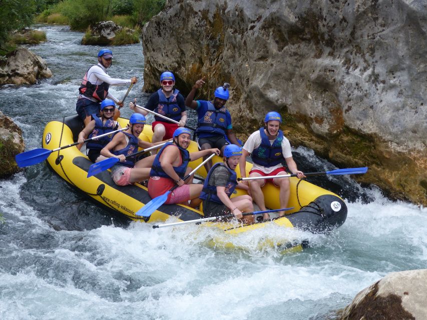Cetina River: Rafting and Cliff Jumping Tour - The small beach finish: changing clothes and a drink you earned